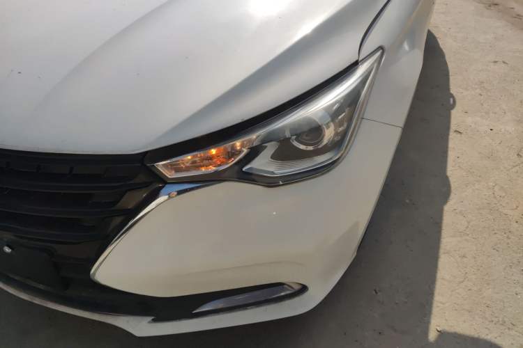 Used CHANGAN Alsvin 2019 1.5L DCT LianDong Cloud Edition Left Front Headlight