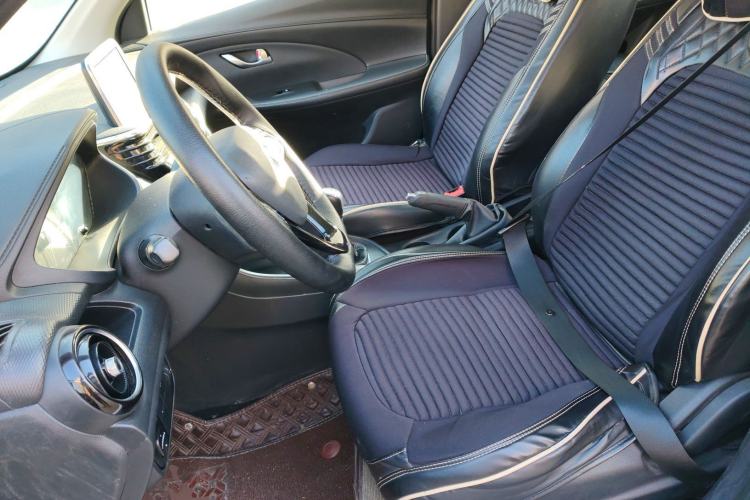 Used CHANGAN Alsvin 2019 1.4L Manual Comfort Edition China VI Standard Left Front Seat