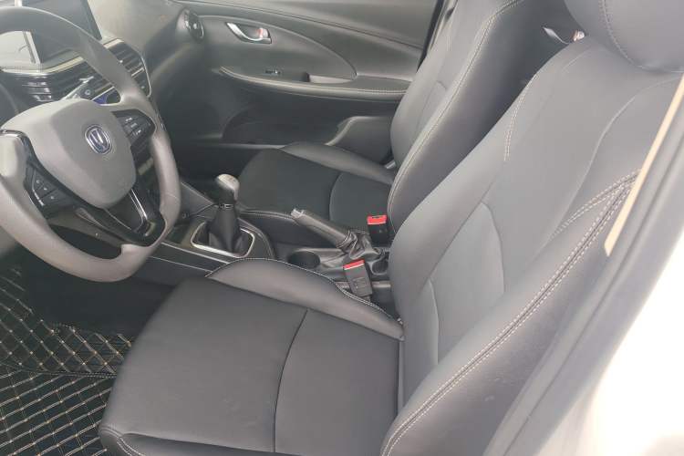 Used CHANGAN Alsvin 2019 1.4L Manual Comfort Edition China VI Standard Left Front Seat
