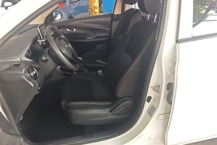 Used CHANGAN Alsvin 2019 1.4L Manual Comfort Edition China VI Standard Left Front Seat
