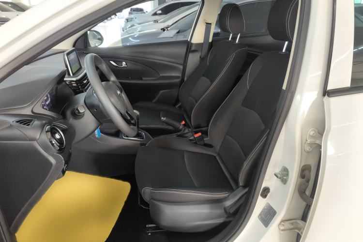 Used CHANGAN Alsvin 2019 1.4L Manual Comfort Edition China VI Standard Left Front Seat