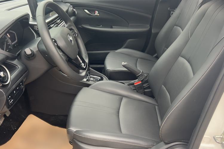 Used CHANGAN Alsvin 2019 1.5L DCT Comfort Model China VI Standard Left Front Seat