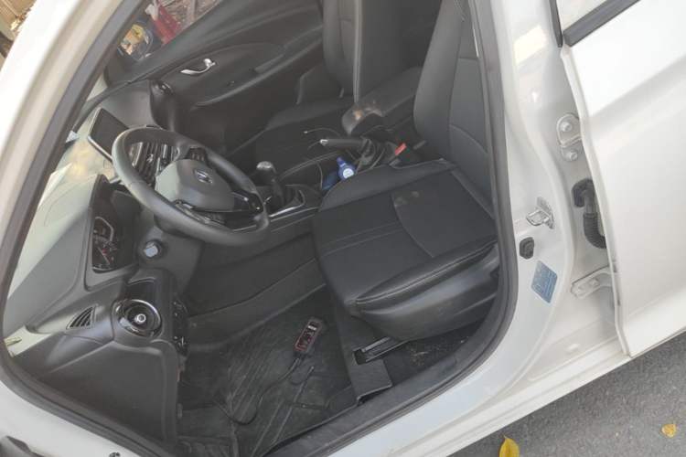 Used CHANGAN Alsvin 2019 1.4L Manual Comfort Edition China VI Standard Left Front Seat