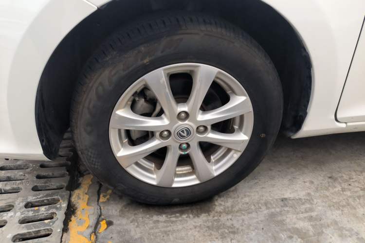Used CHANGAN Alsvin 2019 1.5L DCT LianDong Cloud Edition Left Front Wheel Hub
