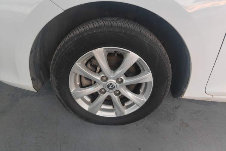 Used CHANGAN Alsvin 2019 1.5L DCT Comfort Model China VI Standard Left Front Wheel Hub