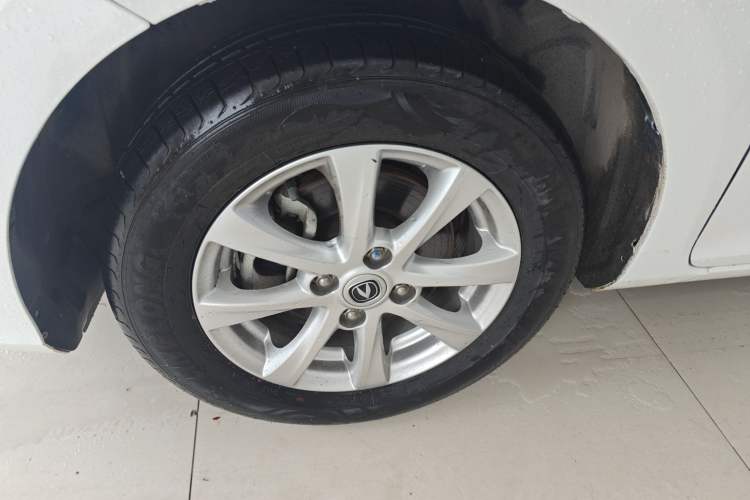 Used CHANGAN Alsvin 2019 1.5L DCT Comfort Model China VI Standard Left Front Wheel Hub
