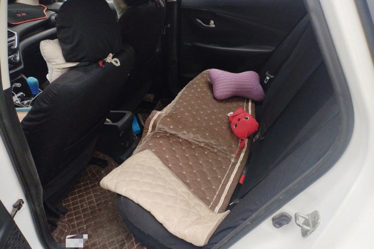 Used CHANGAN Alsvin 2019 1.4L Manual Comfort Edition China VI Standard Left Rear Seat