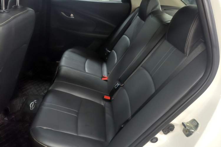 Used CHANGAN Alsvin 2019 1.5L DCT Comfort Model China VI Standard Left Rear Seat
