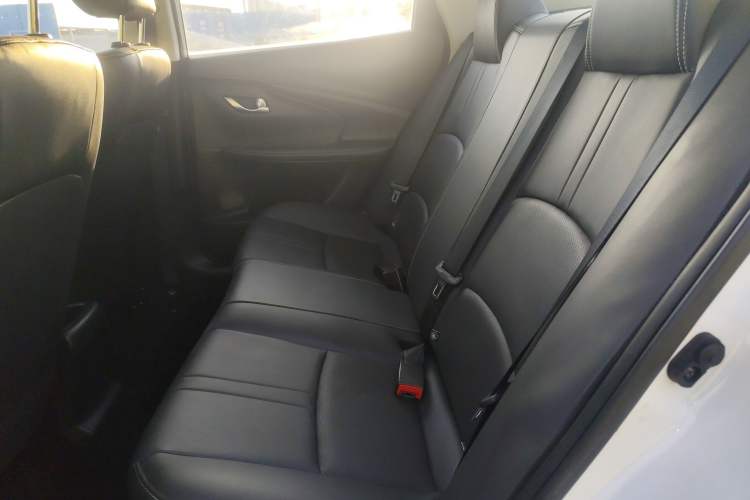 Used CHANGAN Alsvin 2019 1.5L DCT Comfort Model China VI Standard Left Rear Seat