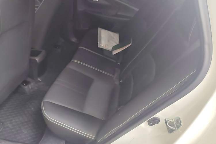 Used CHANGAN Alsvin 2019 1.4L Manual Comfort Edition China VI Standard Left Rear Seat