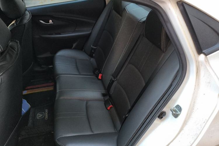 Used CHANGAN Alsvin 2019 1.5L DCT Luxury Version China VI Standard Left Rear Seat