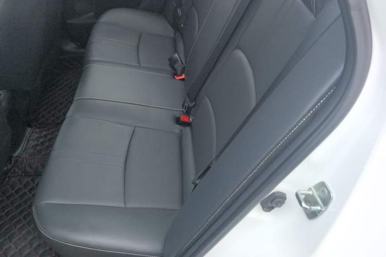 Used CHANGAN Alsvin 2019 1.5L DCT Comfort Model China VI Standard Left Rear Seat