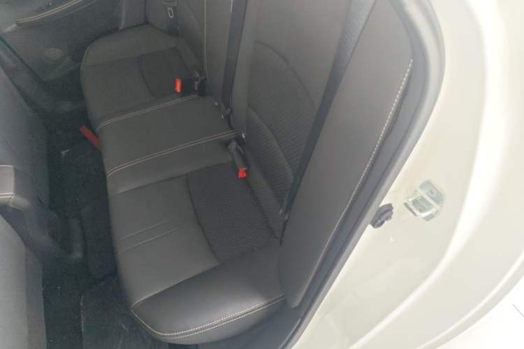 Used CHANGAN Alsvin 2019 1.4L Manual Luxury Version China VI Standard Left Rear Seat