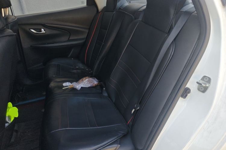Used CHANGAN Alsvin 2019 1.5L DCT Comfort Model China VI Standard Left Rear Seat
