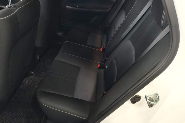 Used CHANGAN Alsvin 2019 1.5L DCT Comfort Model China VI Standard Left Rear Seat