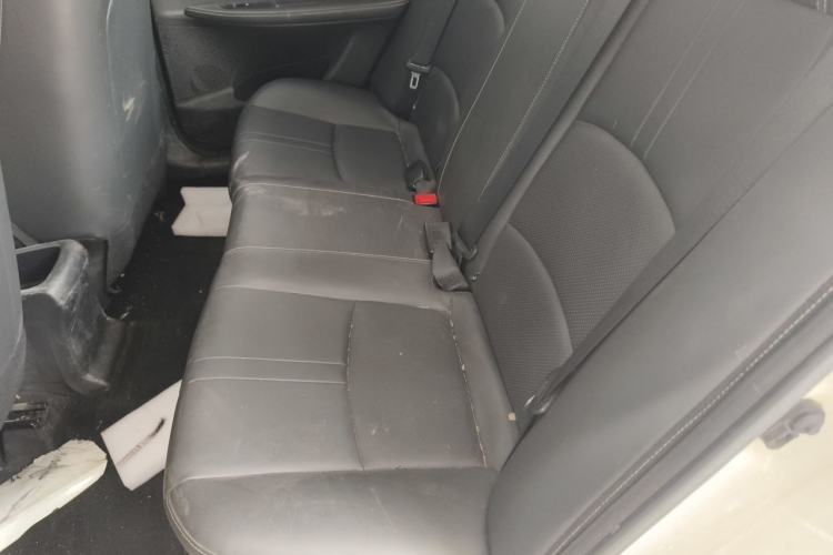 Used CHANGAN Alsvin 2019 1.5L DCT Luxury Version China VI Standard Left Rear Seat