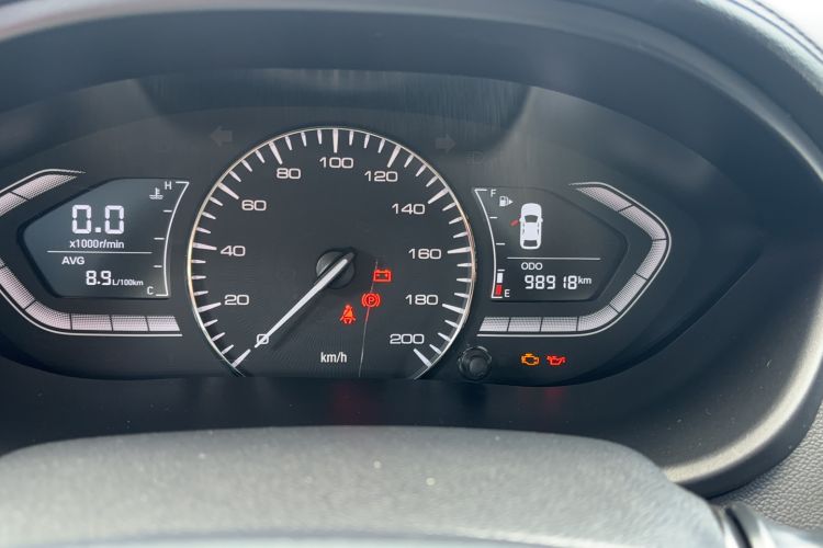 Used CHANGAN Alsvin 2019 1.4L Manual Comfort Edition China VI Standard Odometer Close Up
