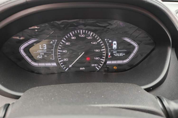 Used CHANGAN Alsvin 2019 1.4L Manual Comfort Edition China VI Standard Odometer Close Up