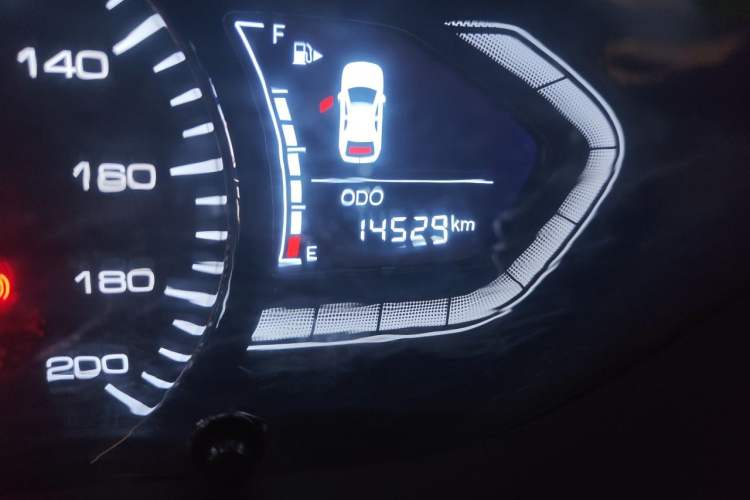 Used CHANGAN Alsvin 2019 1.4L Manual Comfort Edition China VI Standard Odometer Close Up