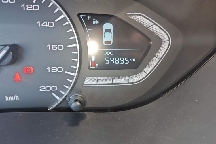 Used CHANGAN Alsvin 2019 1.4L Manual Comfort Edition China VI Standard Odometer Close Up
