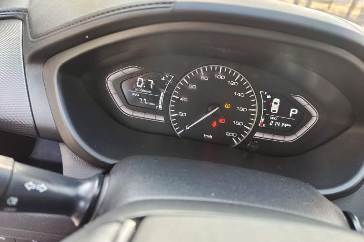 Used CHANGAN Alsvin 2019 1.5L DCT Comfort Model China VI Standard Odometer Close Up