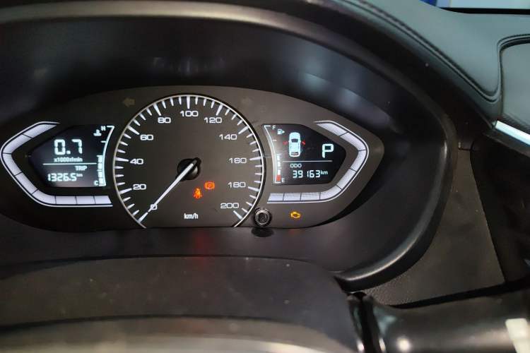 Used CHANGAN Alsvin 2019 1.5L DCT Comfort Model China VI Standard Odometer Close Up