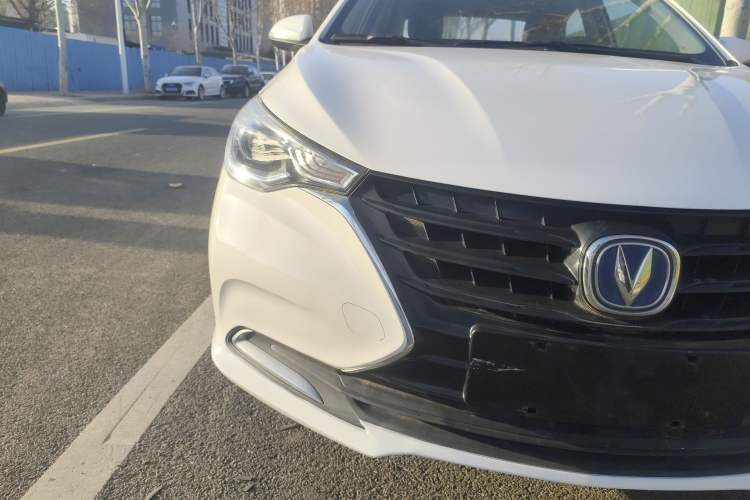 Used CHANGAN Alsvin 2019 1.5L DCT Comfort Model China VI Standard Right Front Headlight