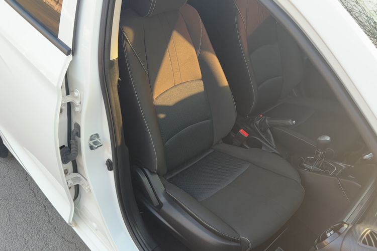 Used CHANGAN Alsvin 2019 1.4L Manual Comfort Edition China VI Standard Right Front Seat