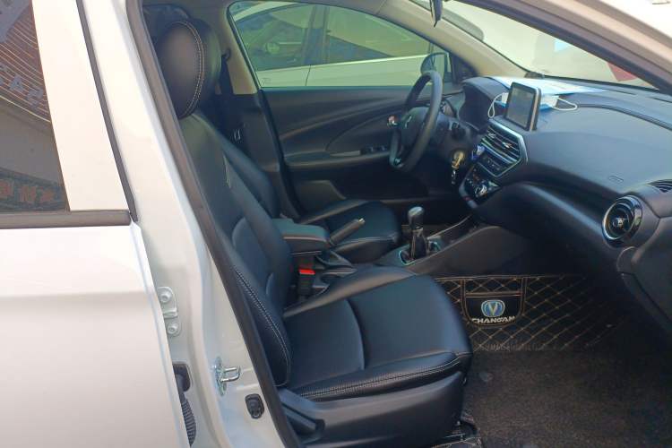 Used CHANGAN Alsvin 2019 1.4L Manual Comfort Edition China VI Standard Right Front Seat
