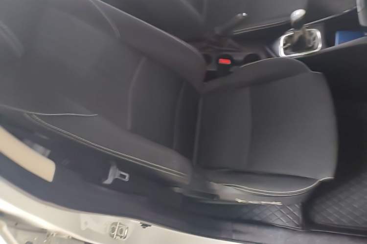 Used CHANGAN Alsvin 2019 1.4L Manual Comfort Edition China VI Standard Right Front Seat