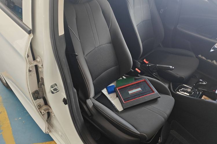 Used CHANGAN Alsvin 2019 1.5L DCT Comfort Model China VI Standard Right Front Seat