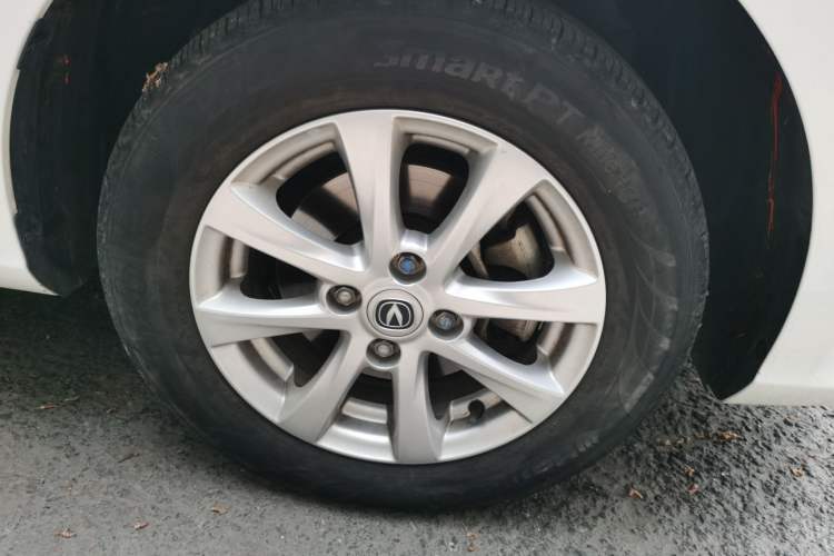 Used CHANGAN Alsvin 2019 1.5L DCT Comfort Model China VI Standard Right Front Wheel Hub