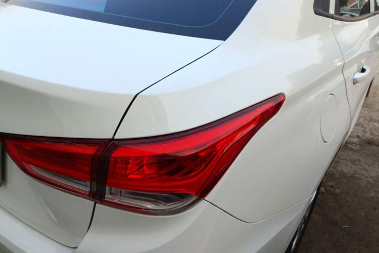 Used CHANGAN Alsvin 2019 1.4L Manual Comfort Edition China VI Standard Right Rear Taillight