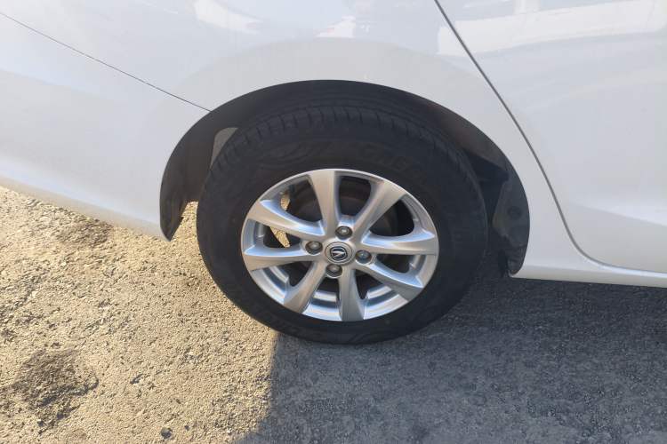 Used CHANGAN Alsvin 2019 1.4L Manual Comfort Edition China VI Standard Right Rear Wheel Hub
