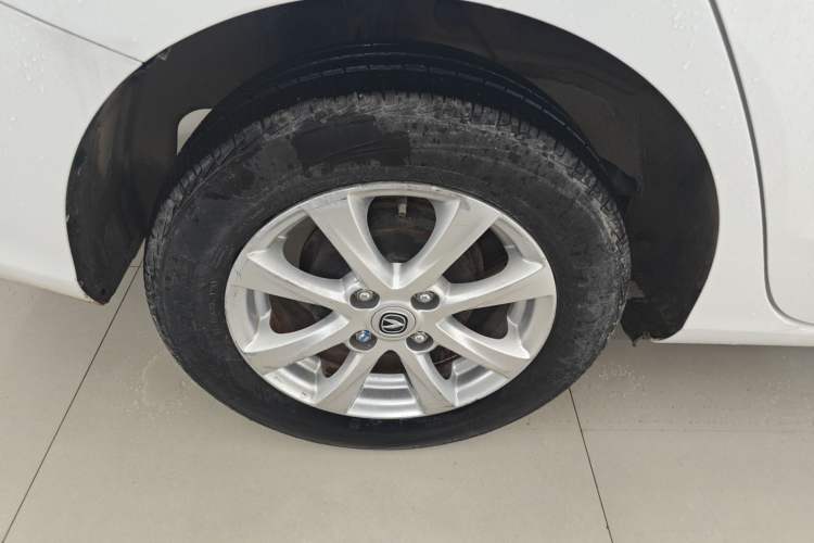 Used CHANGAN Alsvin 2019 1.5L DCT Comfort Model China VI Standard Right Rear Wheel Hub