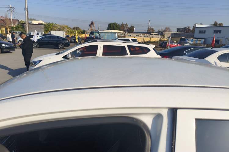 Used CHANGAN Alsvin 2019 1.4L Manual Comfort Edition China VI Standard Roof