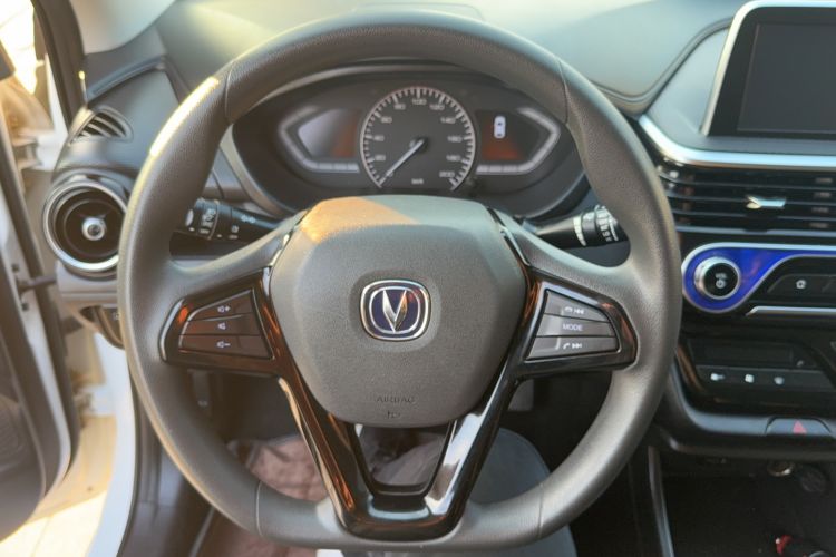 Used CHANGAN Alsvin 2019 1.4L Manual Comfort Edition China VI Standard Steering Wheel