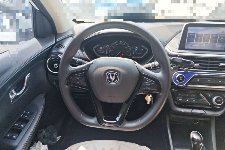 Used CHANGAN Alsvin 2019 1.5L DCT Comfort Model China VI Standard Steering Wheel