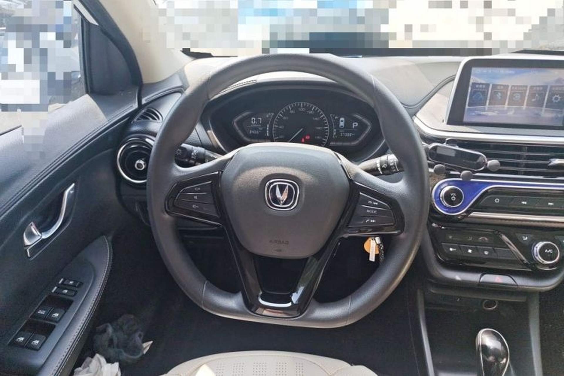 Used CHANGAN Alsvin 2019 1.5L DCT Comfort Model China VI Standard Steering Wheel