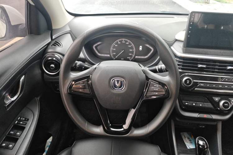 Used CHANGAN Alsvin 2019 1.5L DCT Comfort Model China VI Standard Steering Wheel