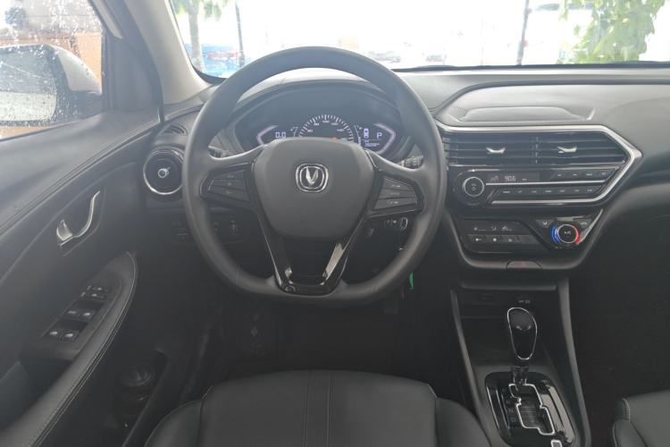 Used CHANGAN Alsvin 2019 1.5L DCT Comfort Model China VI Standard Steering Wheel