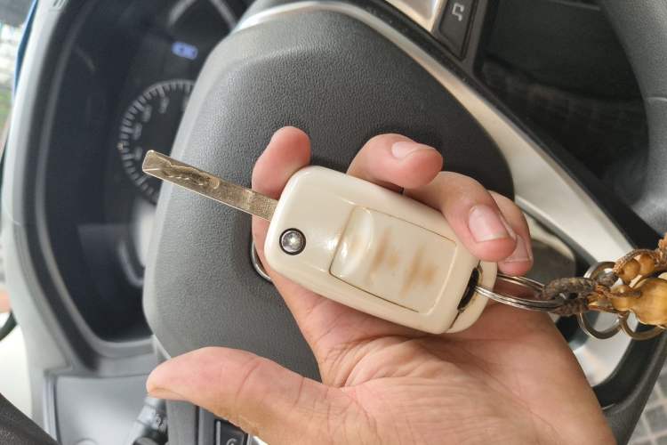 Used CHANGAN Alsvin 2019 1.5L DCT Luxury Version China VI Standard Vehicle Key