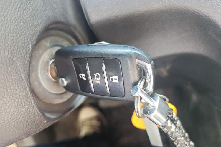 Used CHANGAN Alsvin 2019 1.5L DCT Comfort Model China VI Standard Vehicle Key