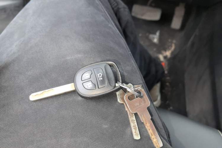 Used CHANGAN Alsvin 2019 1.5L DCT Luxury Version China VI Standard Vehicle Key