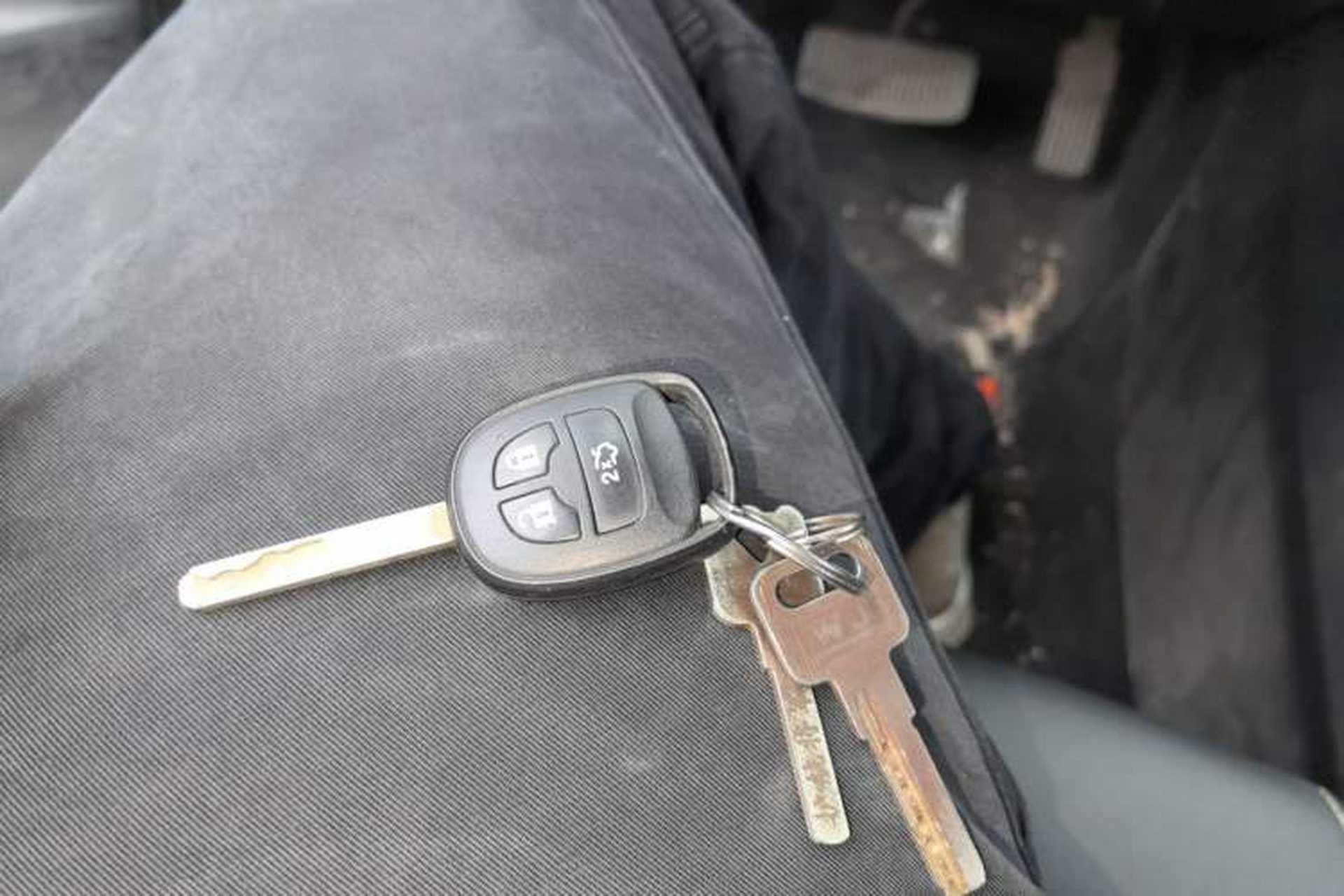 Used CHANGAN Alsvin 2019 1.5L DCT Luxury Version China VI Standard Vehicle Key