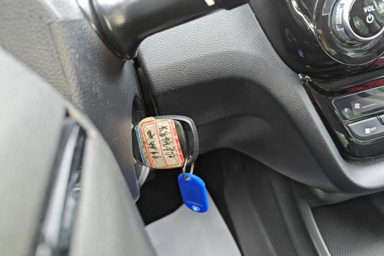 Used CHANGAN Alsvin 2019 1.5L DCT Comfort Model China VI Standard Vehicle Key