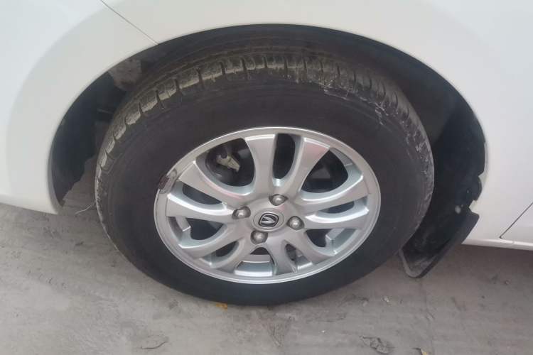 Used CHANGAN Alsvin V3 2015 1.4L Manual Meiruan Model China V Standard Left Front Wheel Hub