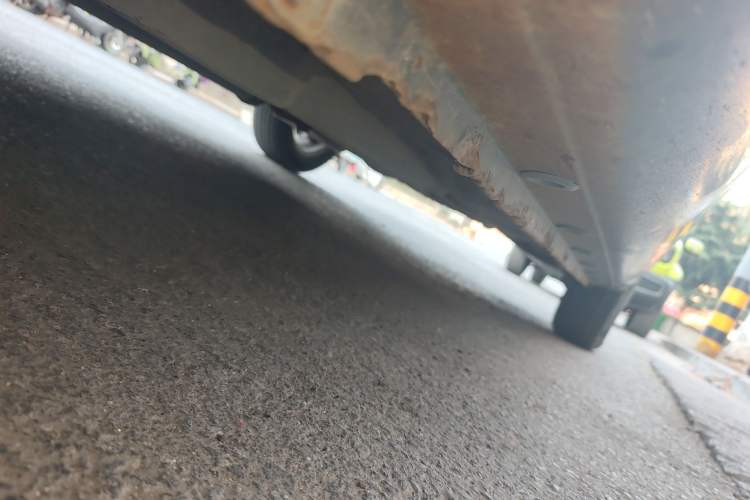 Used CHANGAN Alsvin V3 2012 1.3L Manual Comfort Version China IV Standard Chassis Front Left