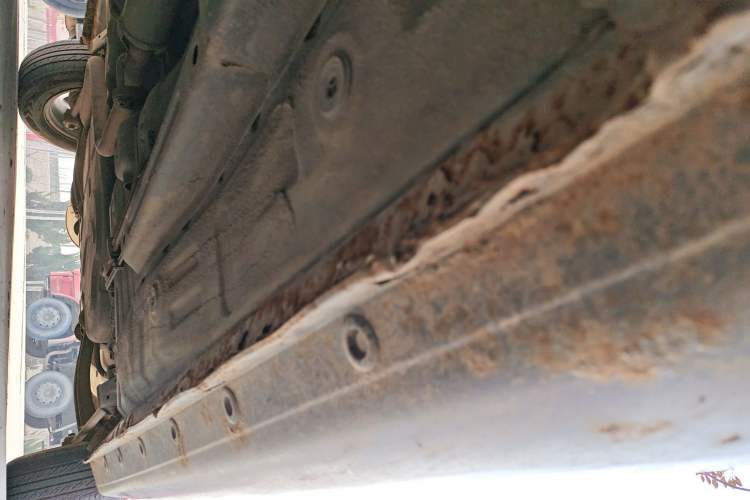 Used CHANGAN Alsvin V3 2012 1.3L Manual Comfort Version China IV Standard Chassis Front Left