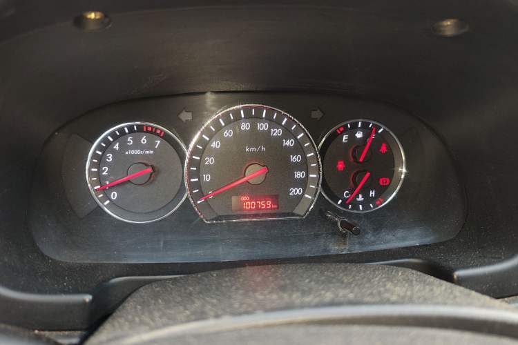 Used CHANGAN Alsvin V3 2012 1.3L Manual Comfort Version China IV Standard Instrument Cluster